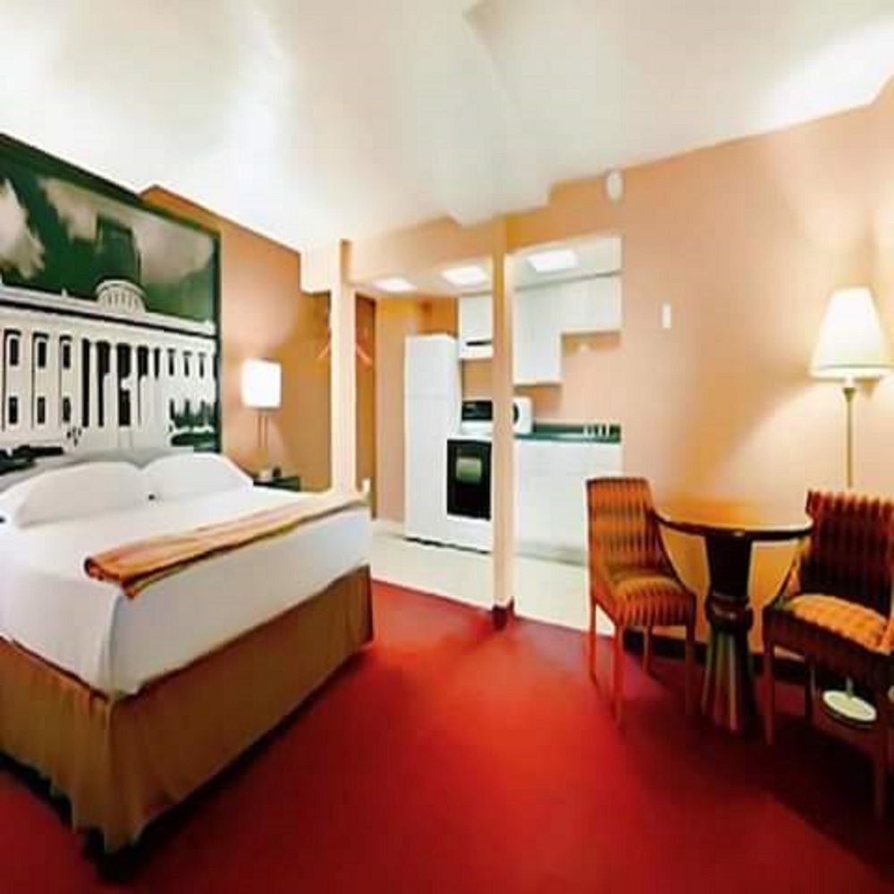 Super 8 By Wyndham Millbury/Toledo Hotell Eksteriør bilde